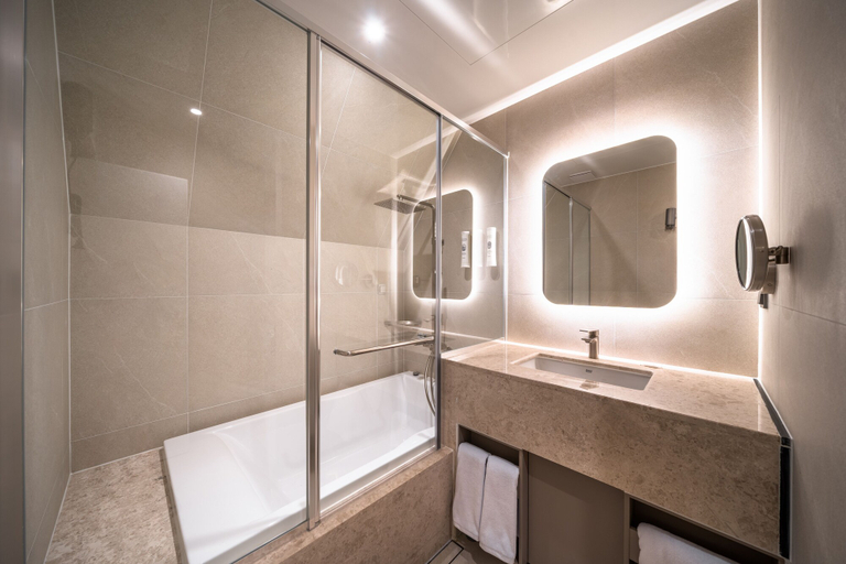 Bathroom 5, Comfort Inn Yeouido, Yeongdeungpo