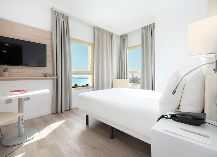 Bedroom 2, Hotel Melilla Puerto, Melilla