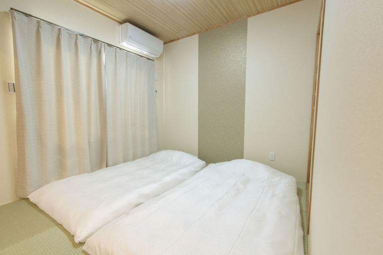 Bedroom 2, RERESO Okinawa churaumi, Motobu