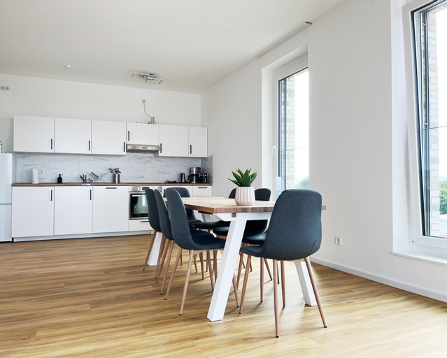 Dining Room 28