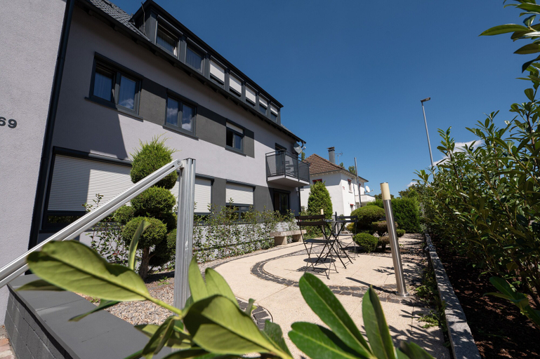 Exterior & Views 2, V Business Apartments Böblingen, Böblingen