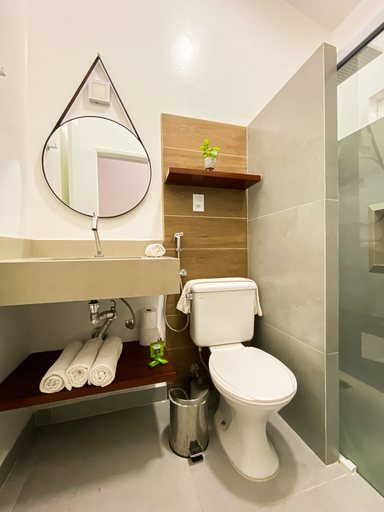 Bathroom 5, MOVA - Hotel Costa Azul, Ubatuba