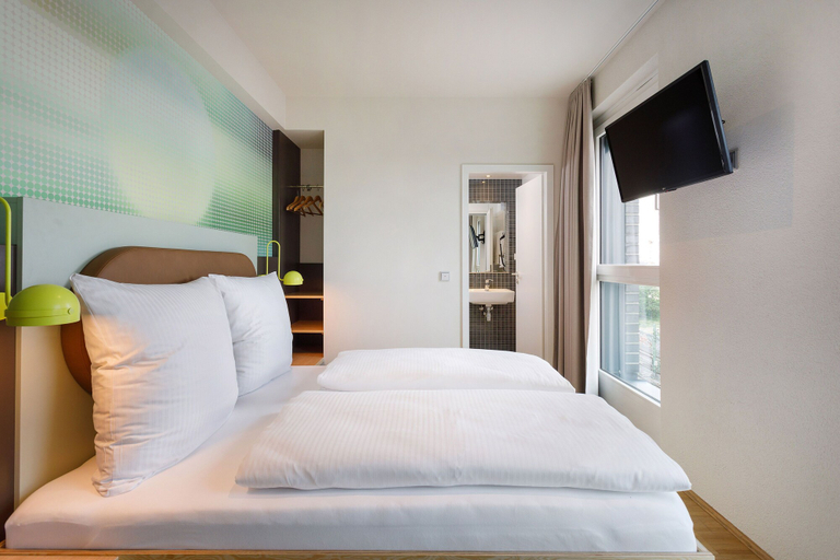 Bedroom 4, LyvInn Hotel Frankfurt, Frankfurt am Main