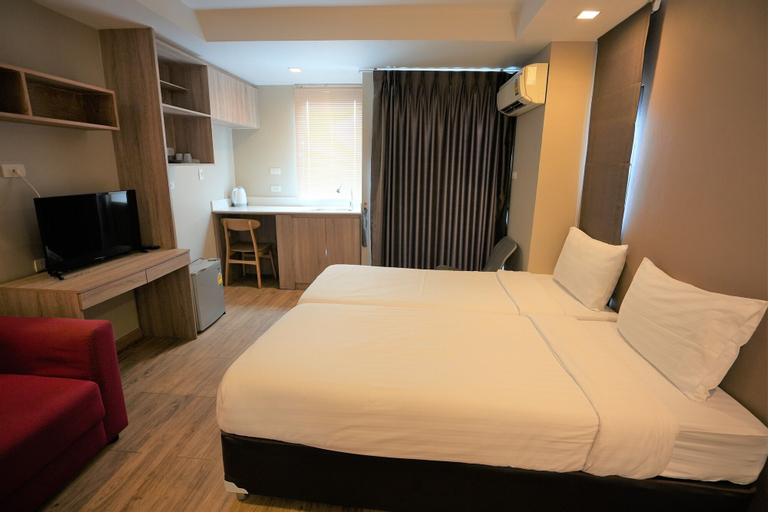 Bedroom 8