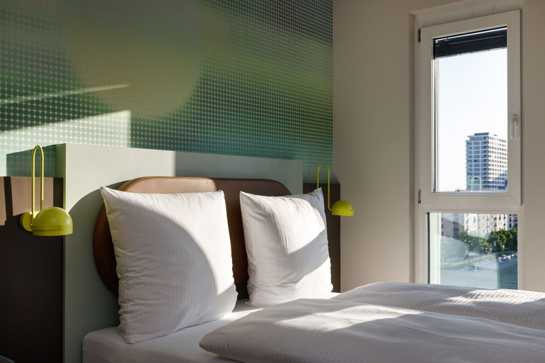 Bedroom 5, LyvInn Hotel Frankfurt, Frankfurt am Main
