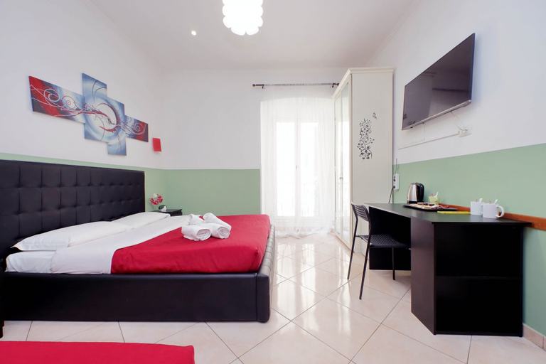 Bedroom 4, Dandi Domus, Rome