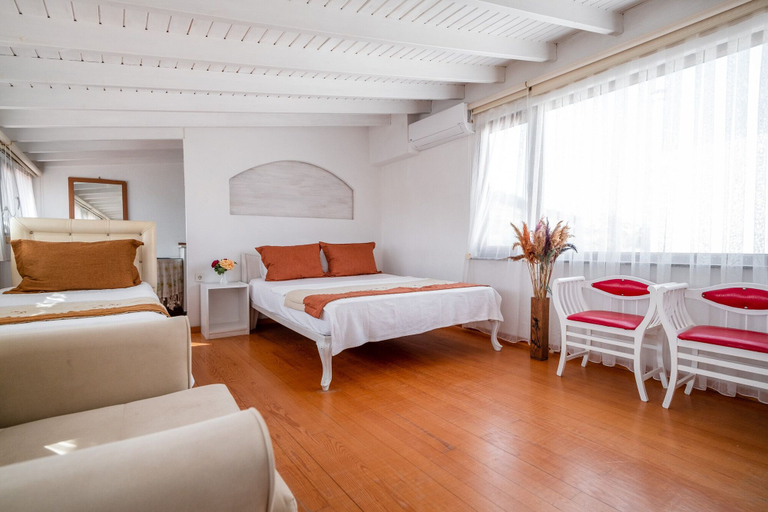 Bedroom 5, Aksoy Butik Otel, Bozcaada
