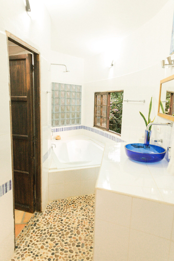 Bathroom 4, HOTEL KALMA, Santa Fe de Antioquia