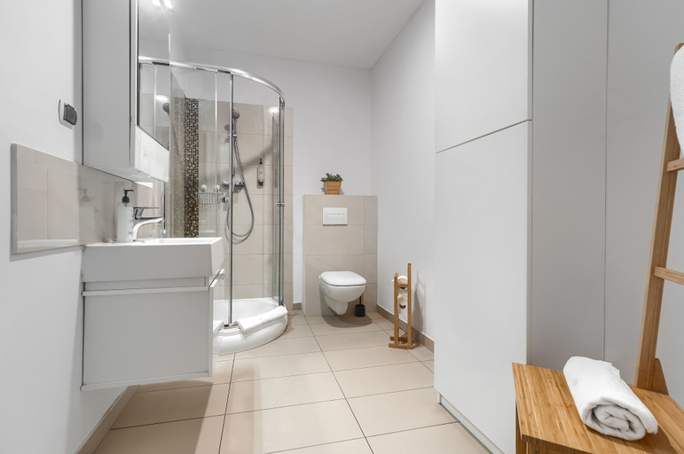 Bathroom 4, Aparthotel Platinum, Szczecin
