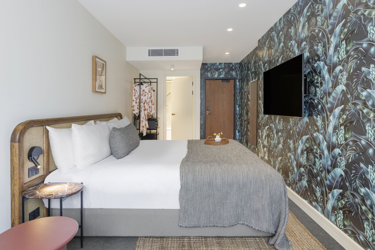 Bedroom 15
