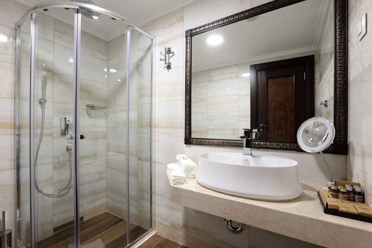 Bathroom 5, Armaco Residence, Koprivshtitsa