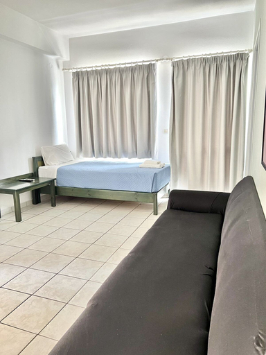 Bedroom 4, Mediterranea Apartments, Crete