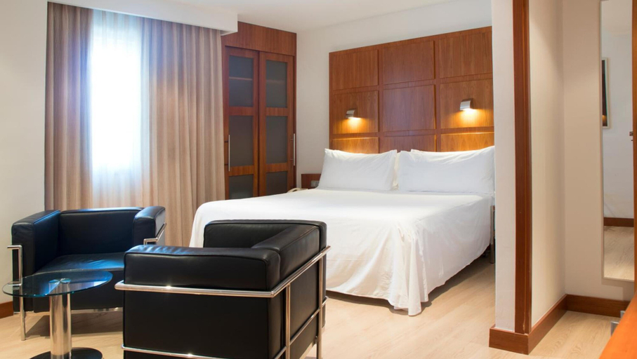 Bedroom 3, Port Azafata Valencia Hotel, Valencia
