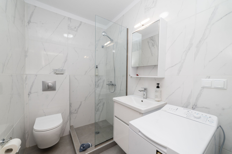 Bathroom 4, Perla Residential Complex, East Macedonia and Thrace