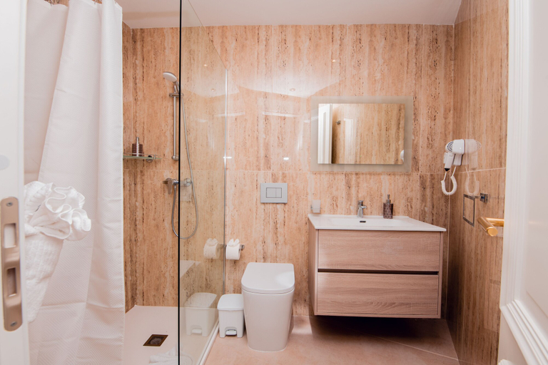 Bathroom 3, GIORGIO BOUTIQUE HOTEL