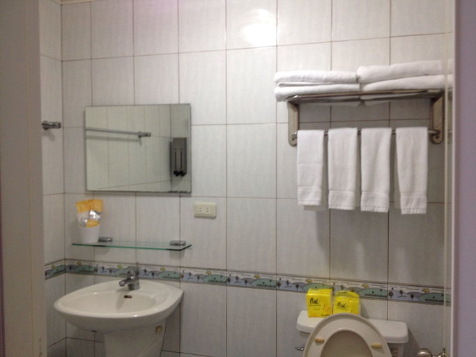 Bathroom 2, Taipei Happy Home, Taipei City
