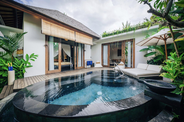 Swimming Pool 7