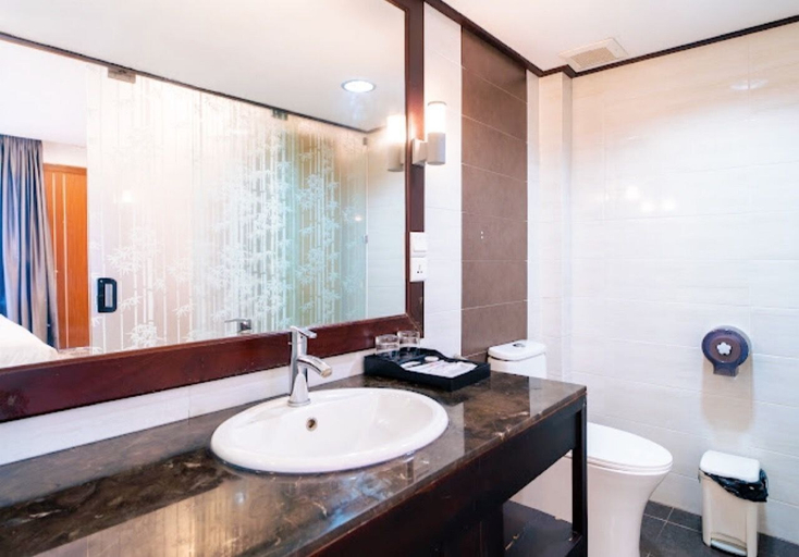 Bathroom 5, New Champa Boutique Hotel, Vientiane