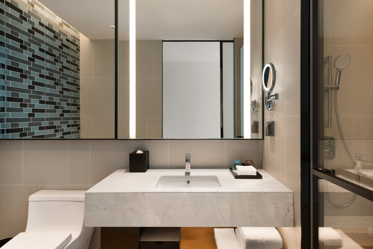 Bathroom 4, Fairfield By Marriott Xi'An Chanba, Xi'an