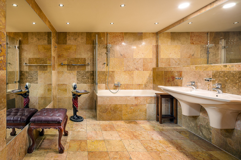 Bathroom 4, Hotel U Prince Prague by BHG, Praha 1