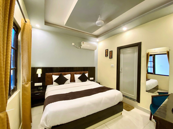Bedroom 4, Tapovan New Residency (5 minutes walk to Laxman jhula), Garhwal