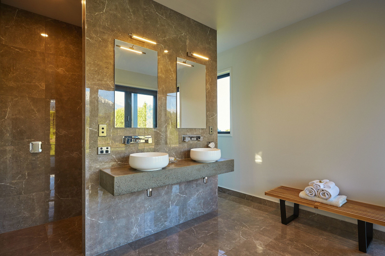 Bathroom 4, Glenburn Coastal Retreat, Kaikoura