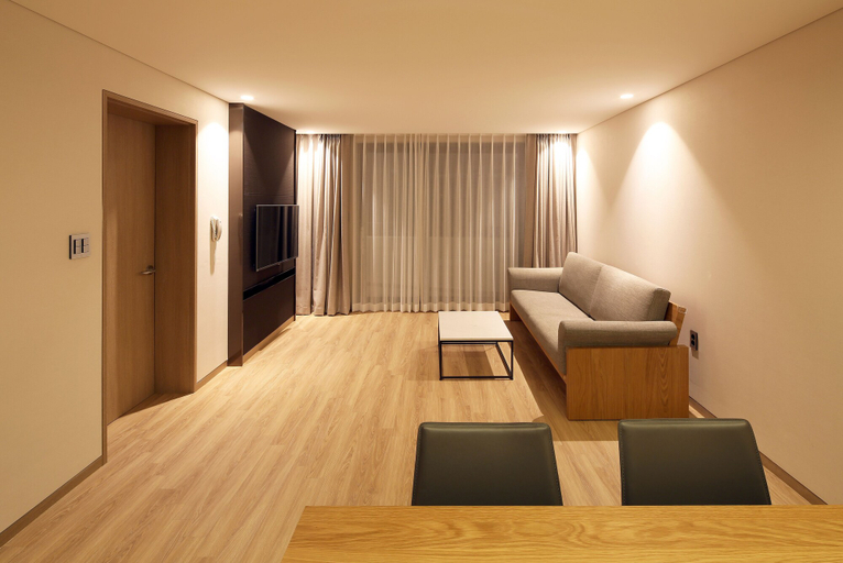 Others 5, Dukgu Oncheon Condo, Uljin