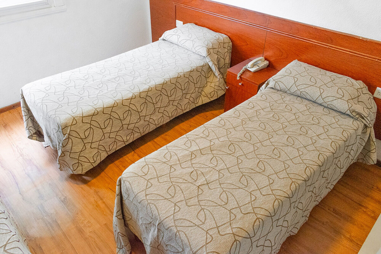 Bedroom 4, Hotel Traful, General Pueyrredón
