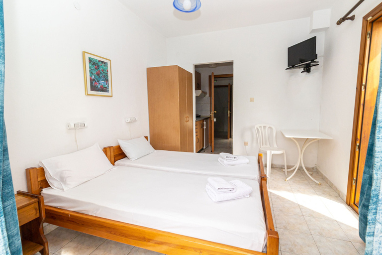 Bedroom 3, Mina-Maria Apartments, Central Macedonia