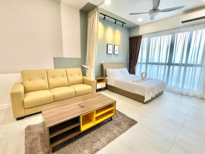 Bedroom 18