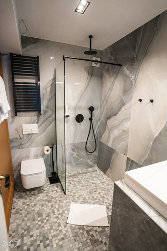 Bathroom 4, Hotel Boutique Cosmopolita Timisoara, Timisoara