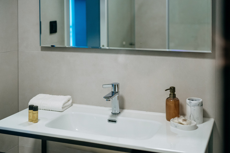 Bathroom 5, Kala Luxury rooms by DuHomes, Dubrovnik