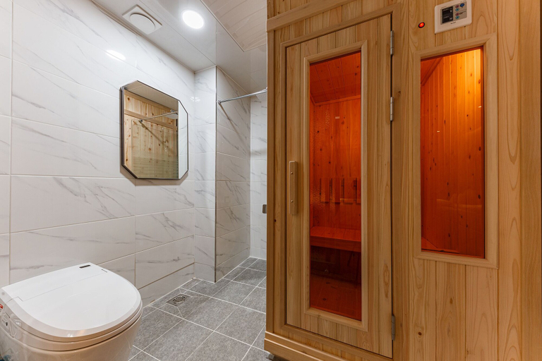 Bathroom 3, Rest Hotel, Cheongwon