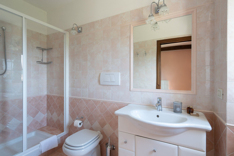 Bathroom 4, Villa Olivi Pool by Geco Vacation Rentals, Arezzo