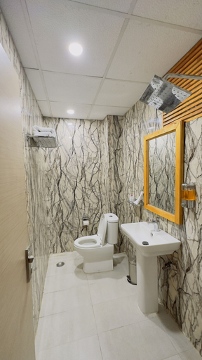 Bathroom 3, Ayaan Residency, Gautam Buddha Nagar