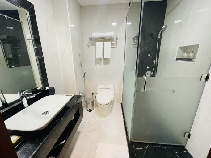 Bathroom 4, Grand Legacy Hotel Doha, Doha