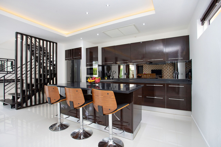 Food & Drinks, 3 Story Villa Dragon B with Private Pool, Phuket Island
