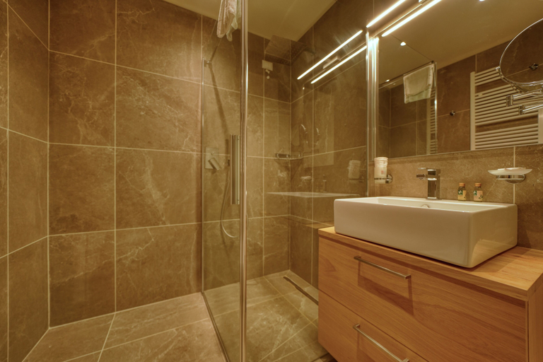 Bathroom 5, Hotel Palazzo Del Garda & Spa, Brescia