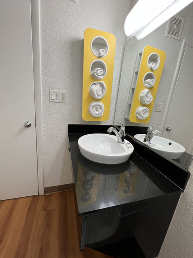 Bathroom 5, Motel 6 Longview, TX, Gregg