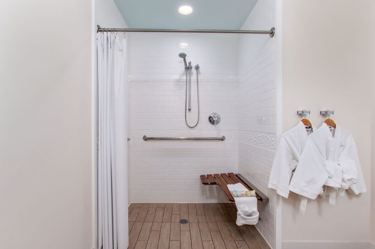 Bathroom 5, The Pensacola Beach Resort, Escambia