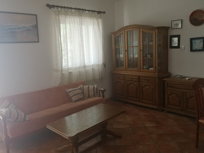 Others 5, Moja Ane, Ražanac