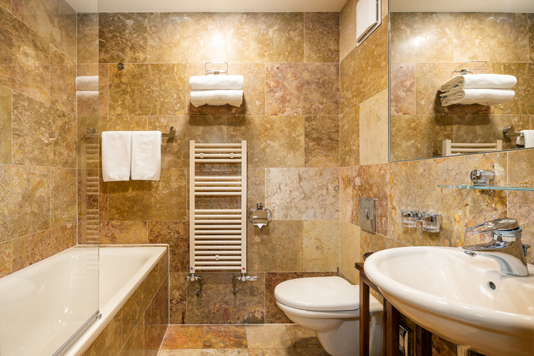 Bathroom 4, Hotel U Prince Prague by BHG, Praha 1