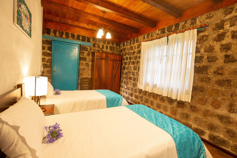 Bedroom 3, Niebli Historical Farm and Lodge at Pululahua Volcano, Quito