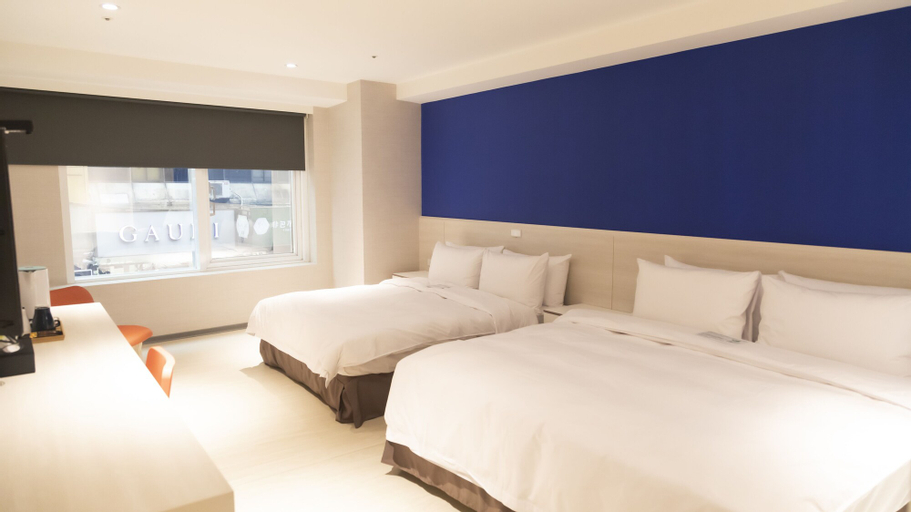 Bedroom 6