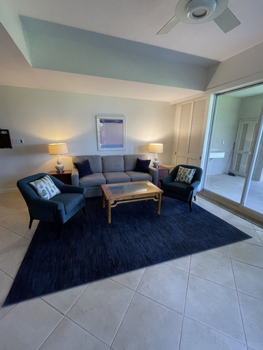 Vista Waikoloa E-105 2 Bedroom Condo by RedAwning, Hawaii