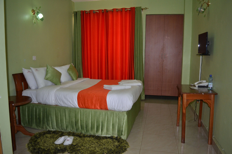 Bedroom 12