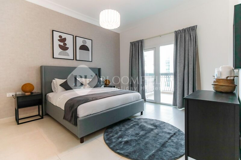 Primary image, Golf course view, stylish 2BR, Yas Island