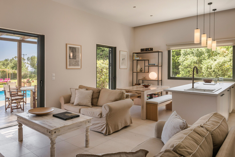 Others 5, Villa Rodia, Ionian Islands