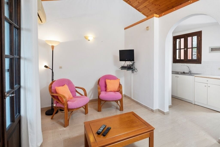 Others 4, Temperes Apartments, Ionian Islands