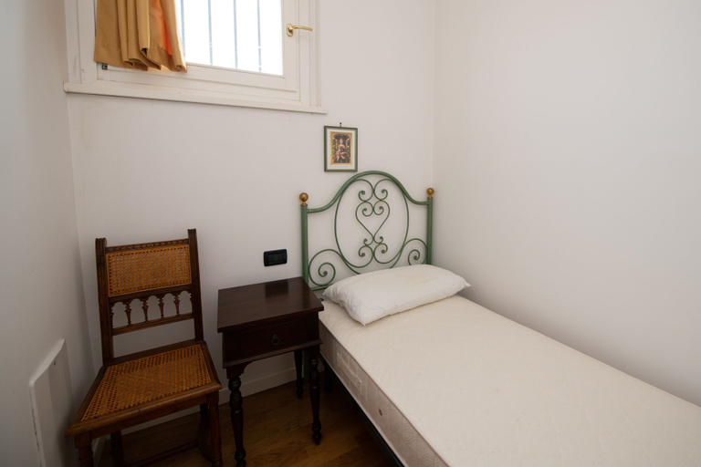 Room 2, Casa della Rocca, Brescia